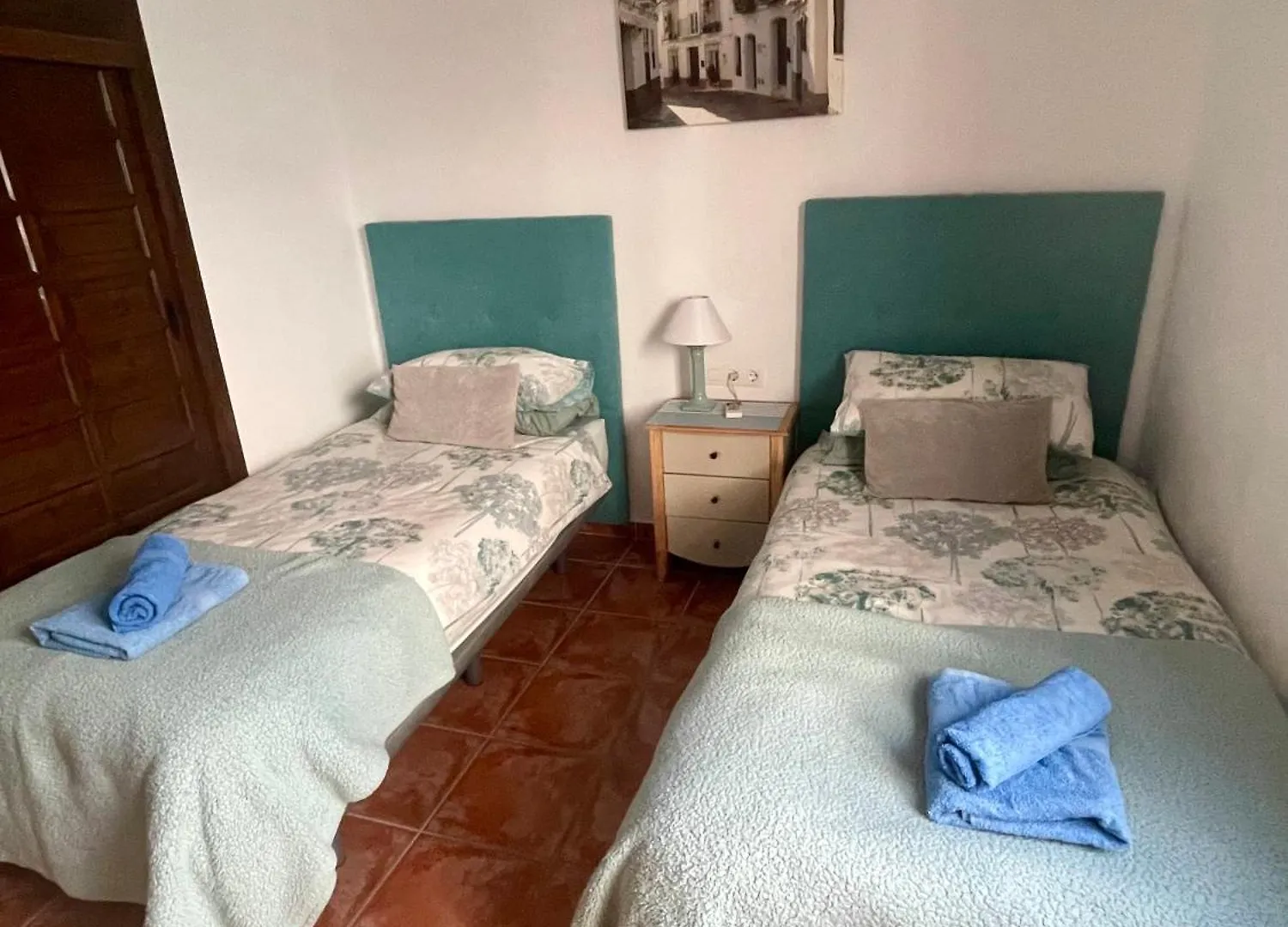 Casa Familiar In Punta Lara Apartment Nerja Spain